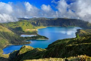 Les solutions pour rejoindre les Açores en bateau depuis le Portugal